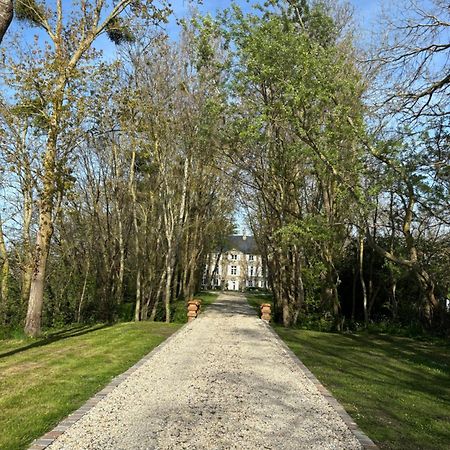 Le Logis K, Le Charme Au Coeur De Saint Pair Apartment Exterior photo