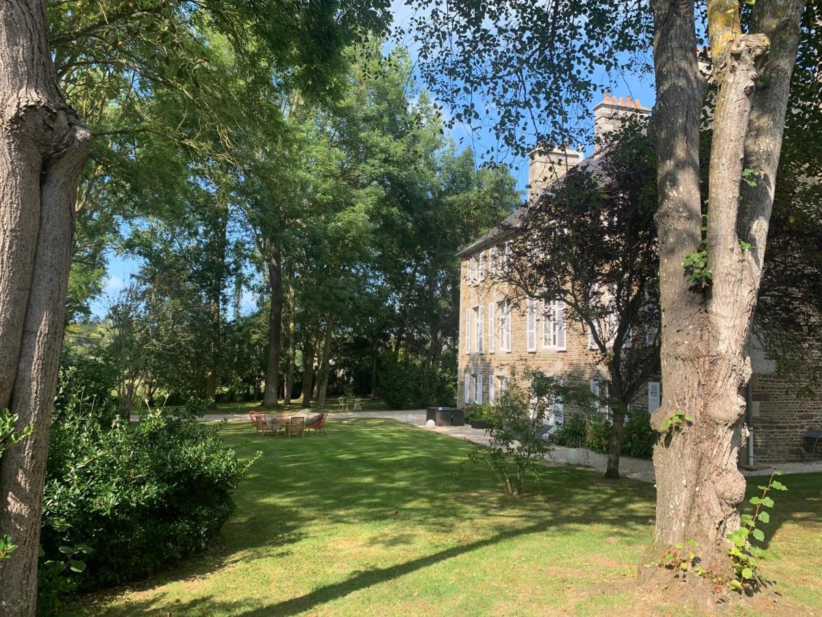 Le Logis K, Le Charme Au Coeur De Saint Pair Apartment Exterior photo